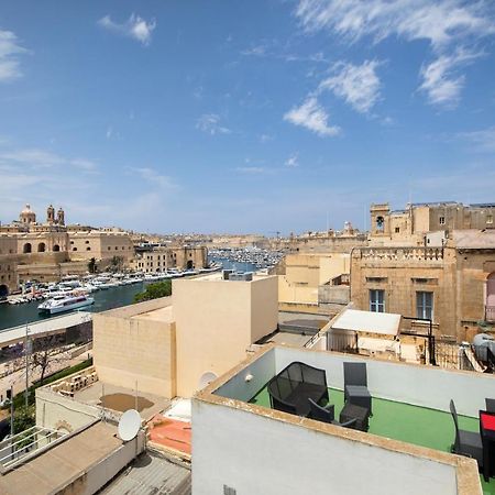 Traditional & Modern Maltese Townhouse - Rooftop Terrace And Sea Views, Close To Birgu Waterfront Cospicua Kültér fotó