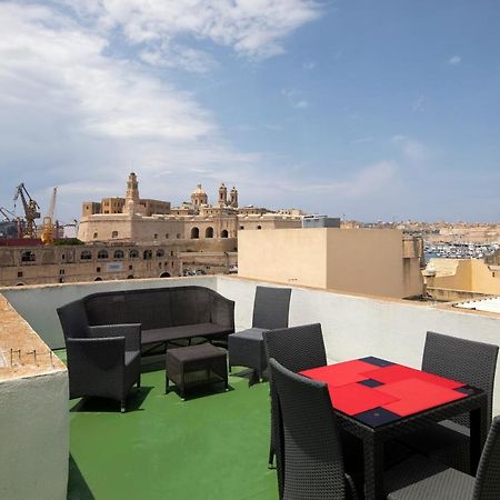 Traditional & Modern Maltese Townhouse - Rooftop Terrace And Sea Views, Close To Birgu Waterfront Cospicua Kültér fotó