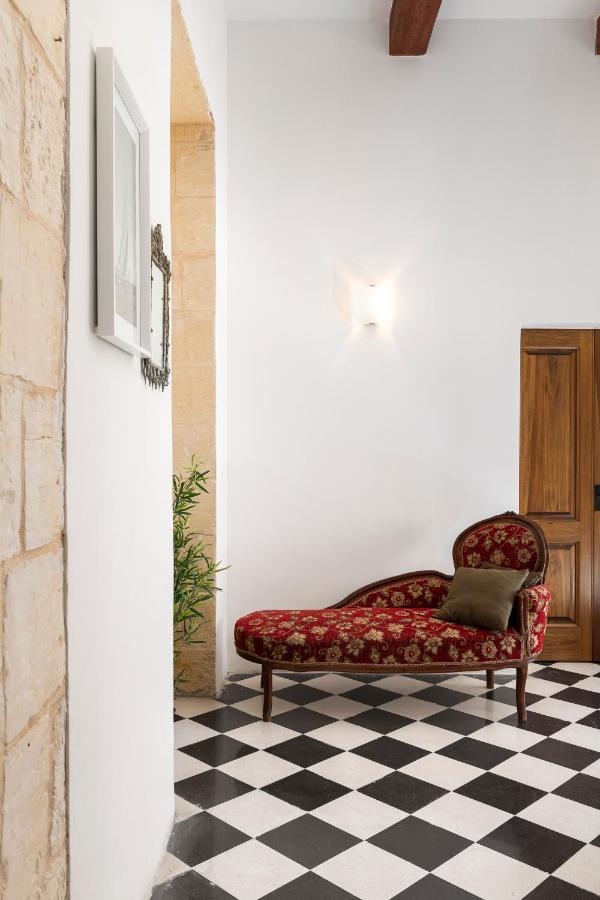 Traditional & Modern Maltese Townhouse - Rooftop Terrace And Sea Views, Close To Birgu Waterfront Cospicua Kültér fotó