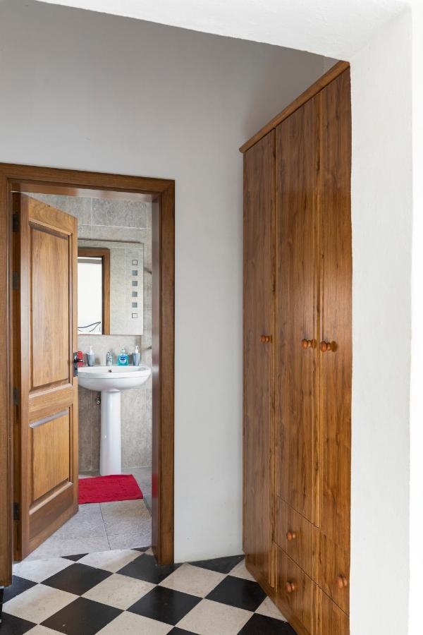 Traditional & Modern Maltese Townhouse - Rooftop Terrace And Sea Views, Close To Birgu Waterfront Cospicua Kültér fotó