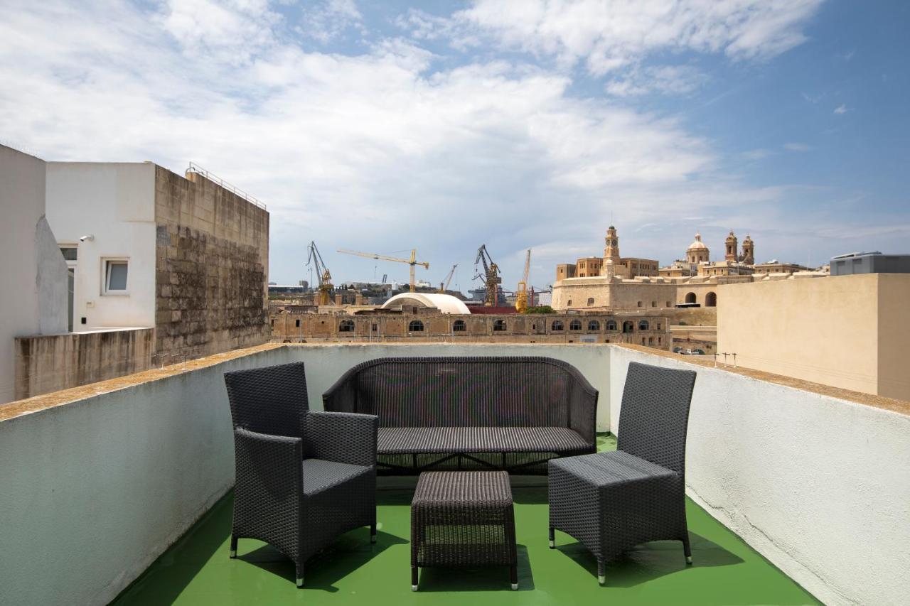 Traditional & Modern Maltese Townhouse - Rooftop Terrace And Sea Views, Close To Birgu Waterfront Cospicua Kültér fotó