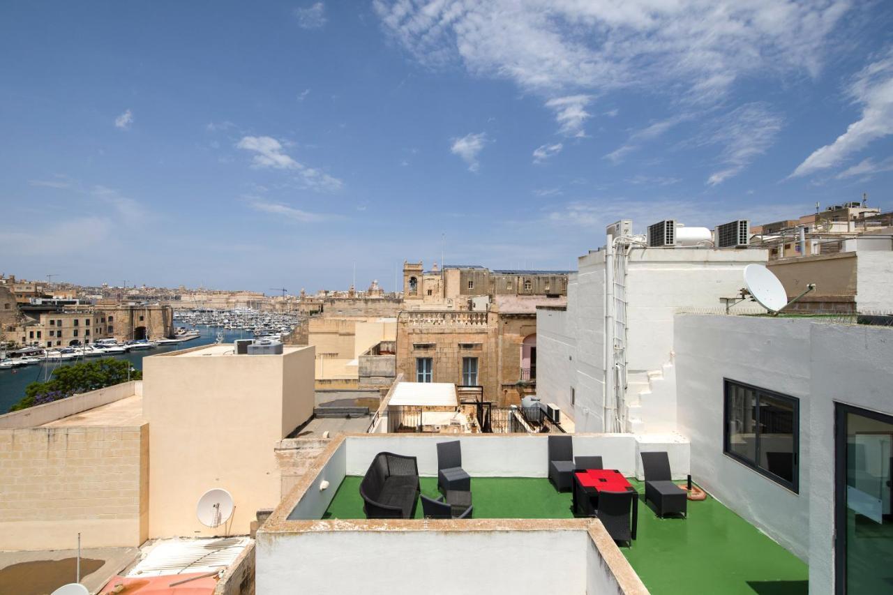 Traditional & Modern Maltese Townhouse - Rooftop Terrace And Sea Views, Close To Birgu Waterfront Cospicua Kültér fotó